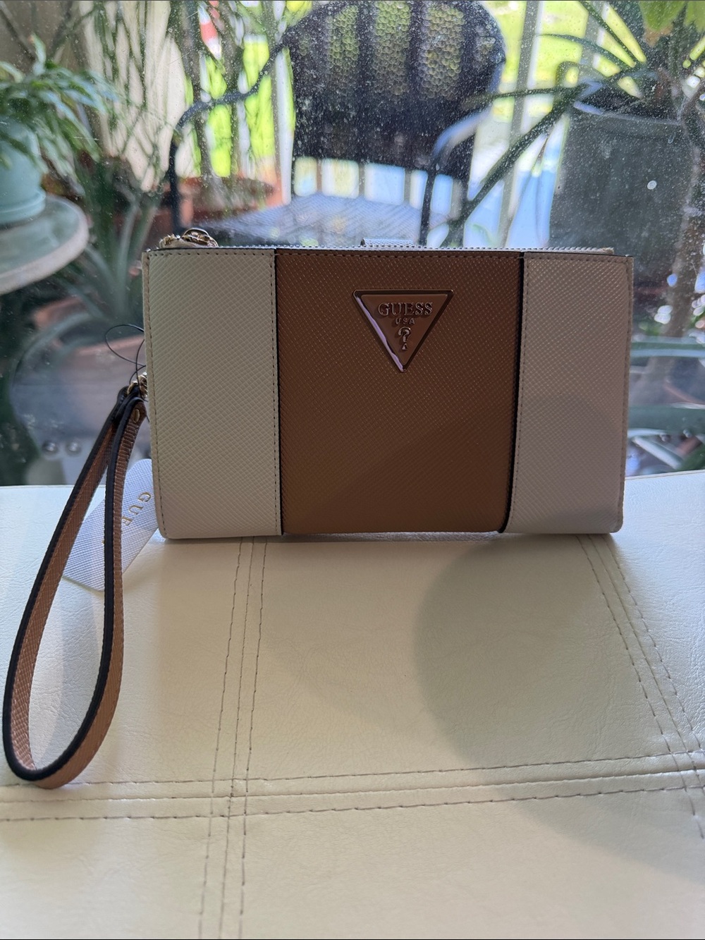GUESS Colorblock Cream & Tan Wristlet Clutch